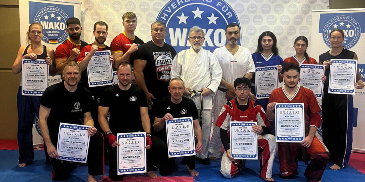 Erfolgreiche Schwarzgurtprüfung der WAKO Schleswig-Holstein in Kellinghusen